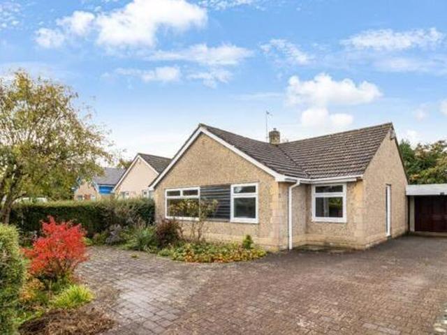 House for sale in Fossebridge, Gloucestershire