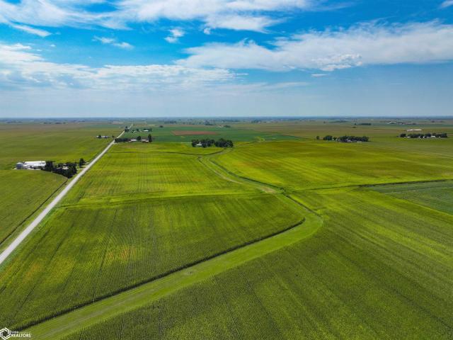 Farm for sale in Waterloo, Black Hawk County