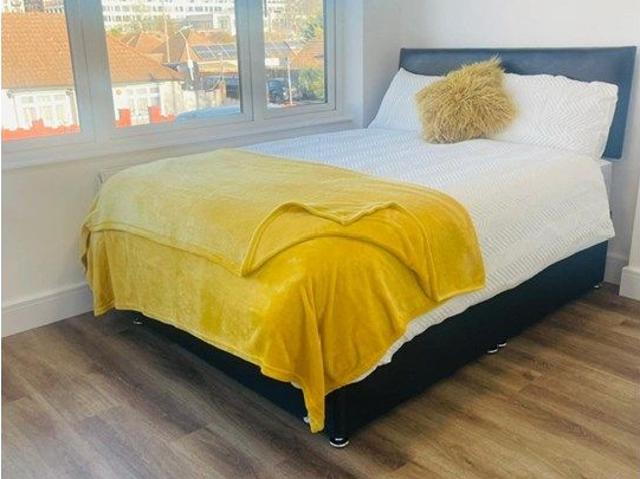 Room for rent in Hayes, Greater London