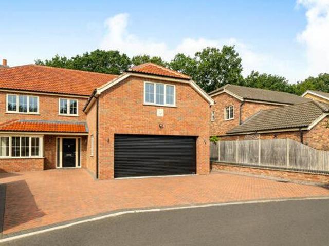 House for sale in Brayford, Lincolnshire