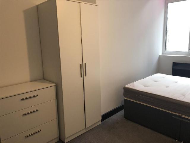 Apartment for rent in Cavern Quarter, Calderstones