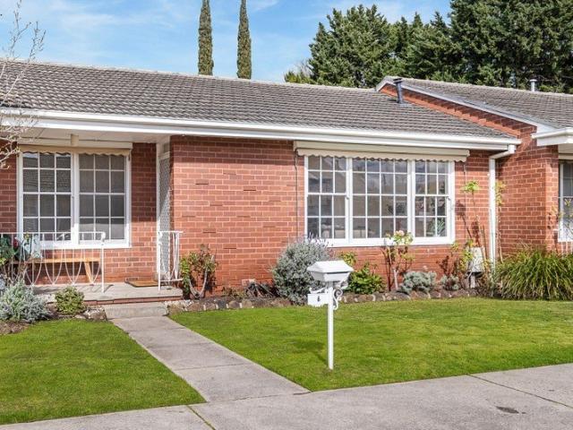 Villa for sale in Camerons Creek, Victoria