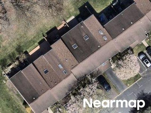 House for sale in Smithtown, New York