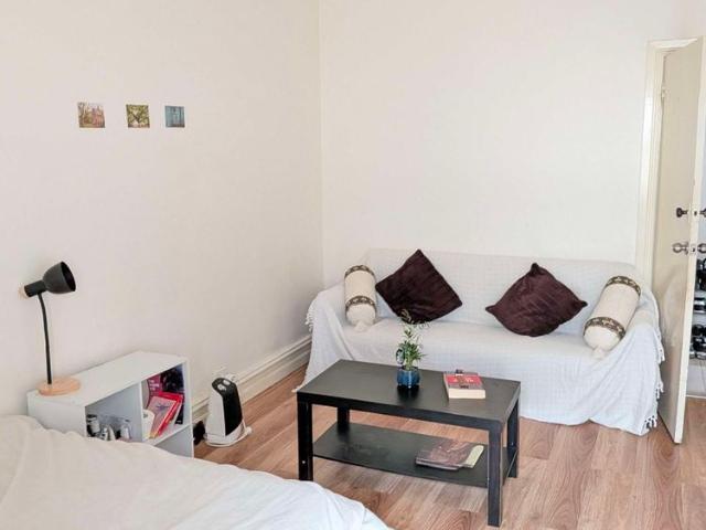 Room for rent in North Melbourne, Melbourne