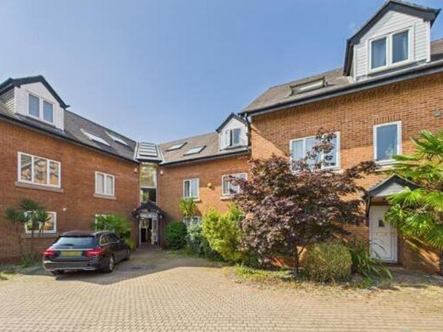House for rent in Lyons, Greater London
