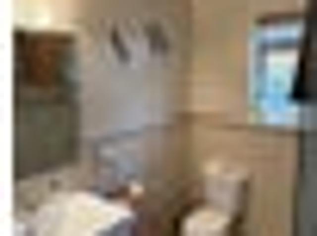Apartment for rent in Chaslands, Canterbury