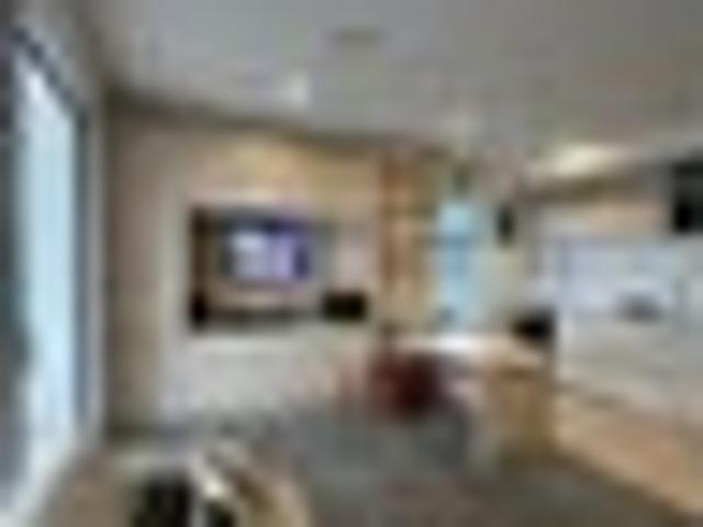 Apartment for rent in Chaslands, Canterbury