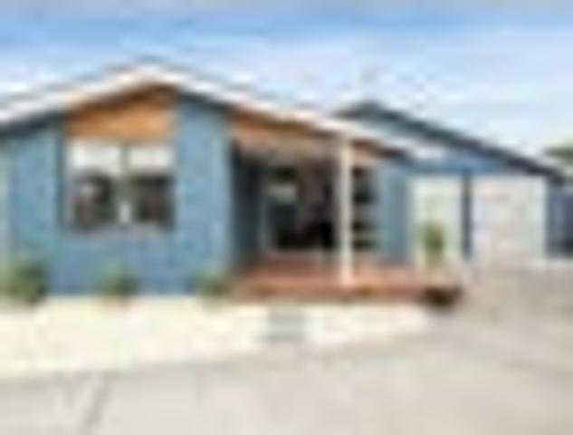 House for rent in Chaslands, Canterbury