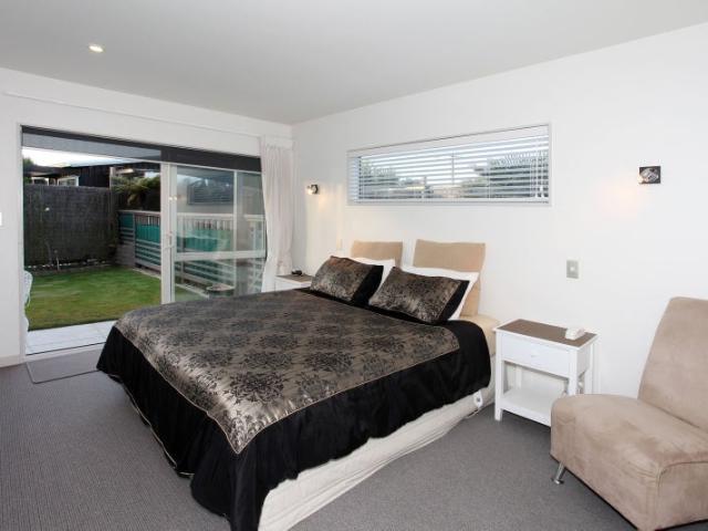 Property for rent in Chaslands, Canterbury