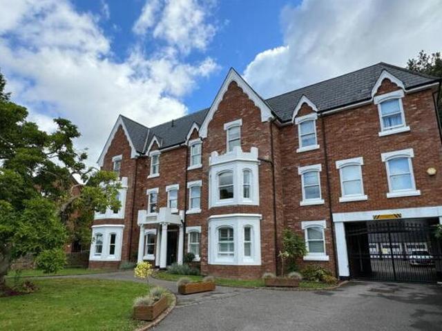 House for sale in Littlehaven, Horsham