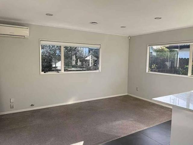 House for rent in Howick, Oroua County