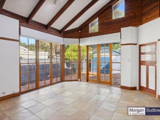 Room for rent in North Perth, Western Australia