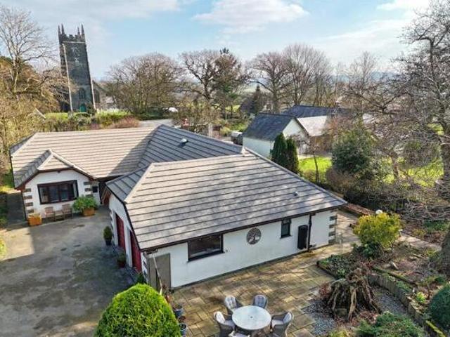 House for sale in Launceston, Cornwall