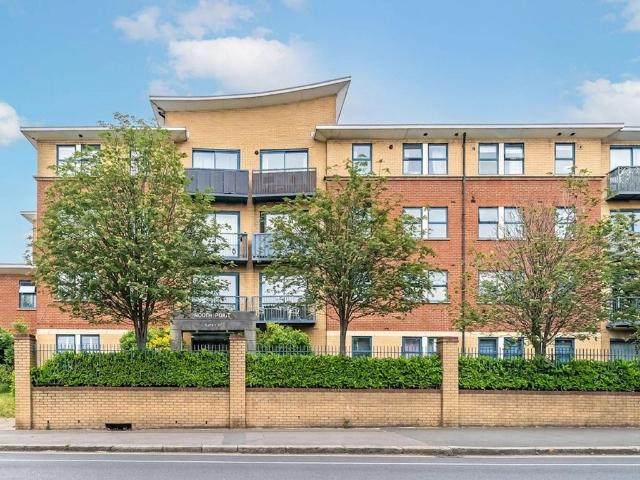 Apartment for rent in Hornsey, Greater London