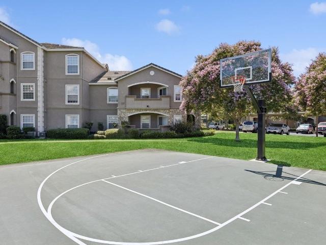 Apartment for rent in Solano, California