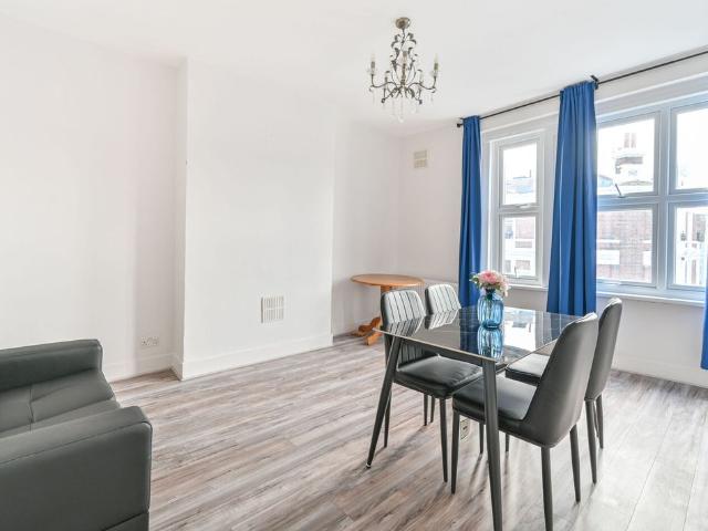 Apartment for rent in London Borough of Hammersmith and Fulham, Greater London