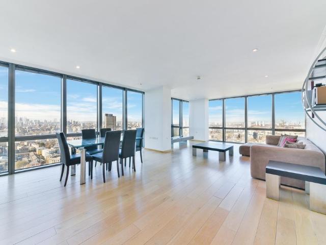 Apartment for rent in London Borough of Tower Hamlets, Greater London
