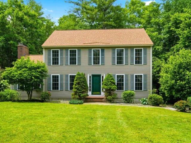 House for sale in New Hampshire