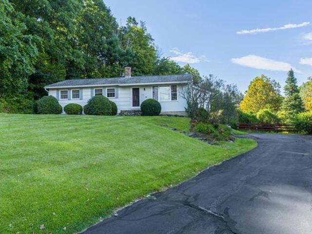 House for sale in Walpole, Cheshire County