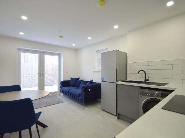 Apartment for rent in Falcon Lodge, Wales