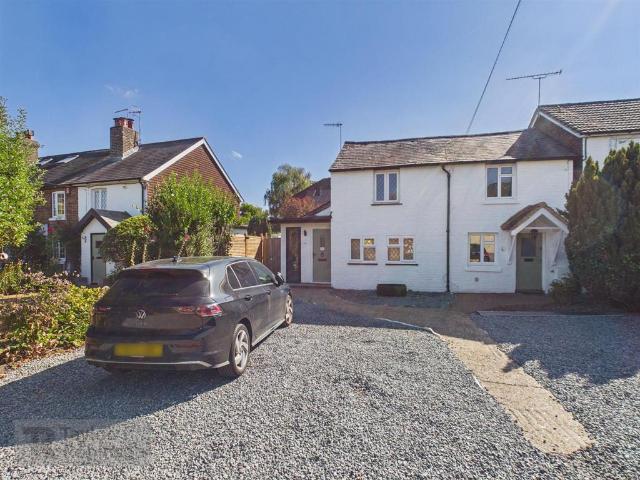 House for rent in Three Bridges, Glynde