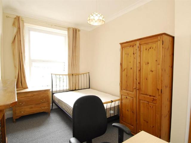 Apartment for rent in Pennycomequick, Plymouth