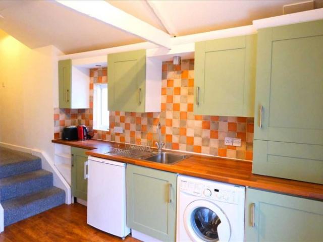 Room for rent in Greenbank, Plymouth