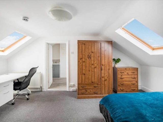 Room for rent in Greenbank, Plymouth