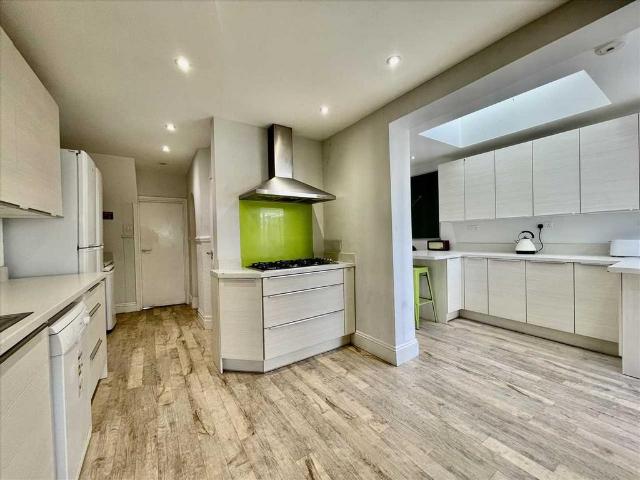 House for rent in Pennycomequick, Mount Wise