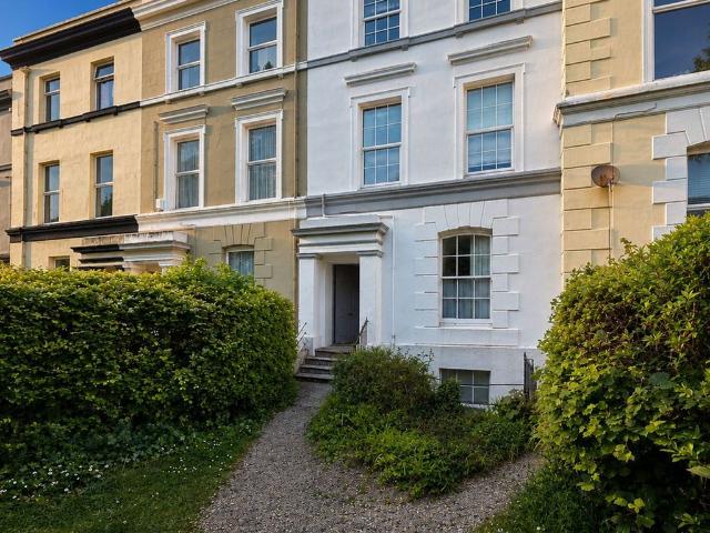 Apartment for rent in Greenbank, Plymouth
