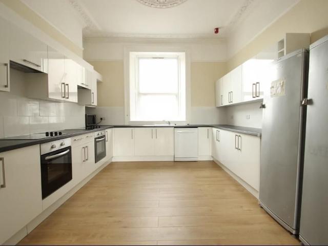 Apartment for rent in Greenbank, Mount Wise
