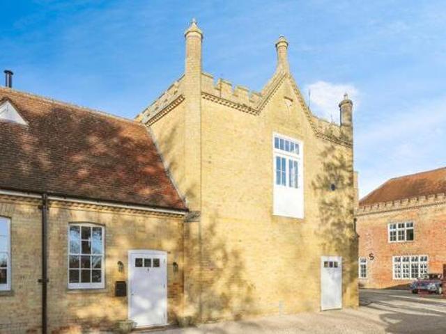 House for sale in Huntingdon
