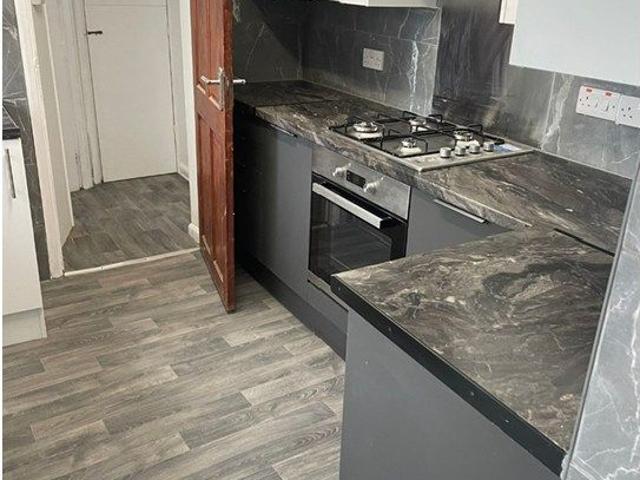 House for rent in Ponders End, Greater London