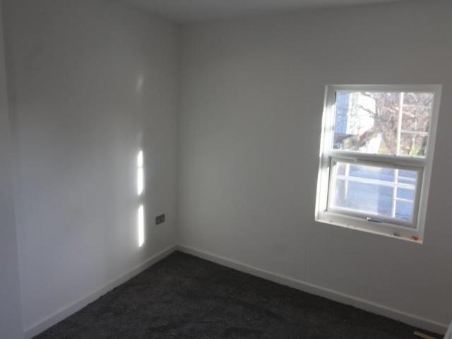 Apartment for rent in London Borough of Ealing, Greenford
