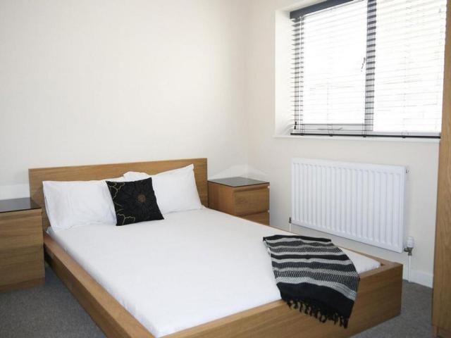 Apartment for rent in Stonehouse, Mount Wise