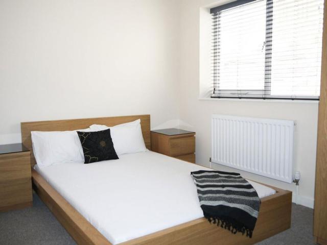 Apartment for rent in Stonehouse, Mount Wise