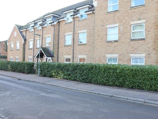 Apartment for rent in Horsell, Woking