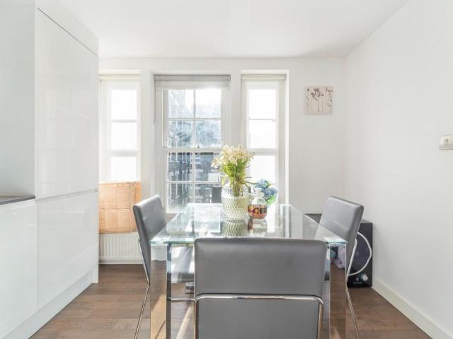 Apartment for rent in Marylebone, Greater London