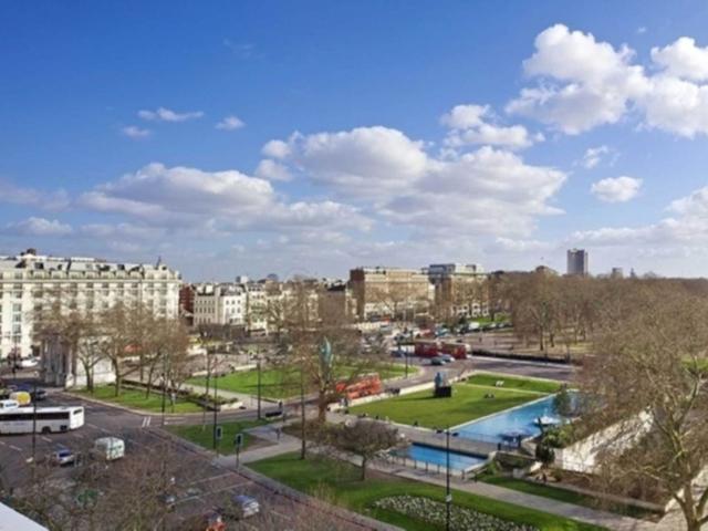 Apartment for rent in Marylebone, Greater London