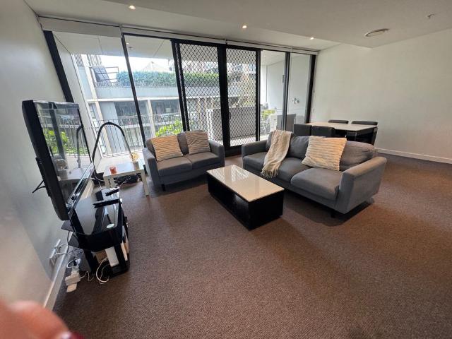 Room for rent in Ryde Garden, Sydney