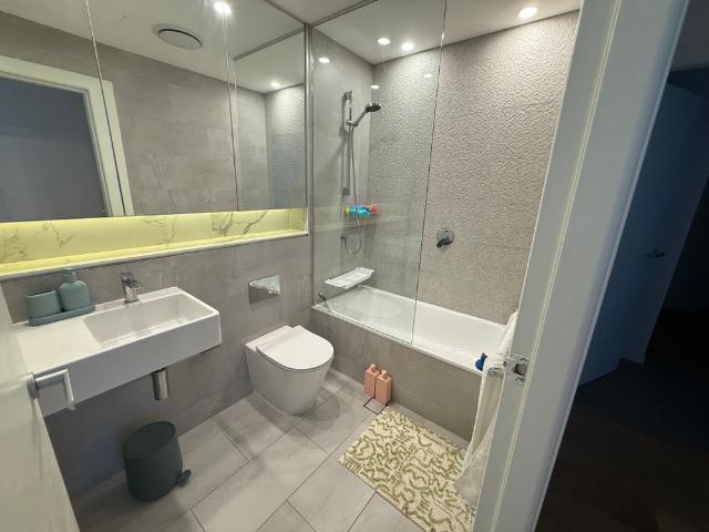 Room for rent in North Ryde, Sydney