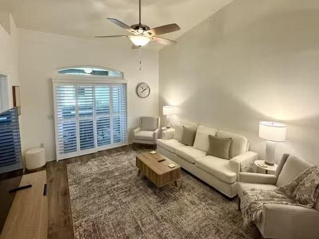 Condo for rent in Scottsdale