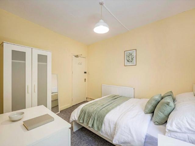 House for rent in Haddon, East Midlands
