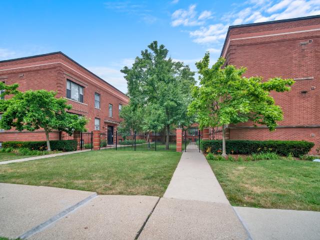 Apartment for rent in Chicago Park, Illinois
