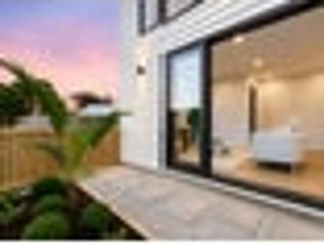House for sale in Wairau Valley