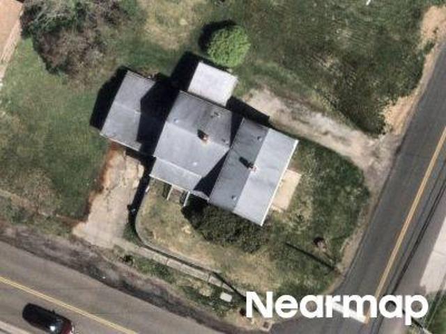 House for sale in Summit, Ohio