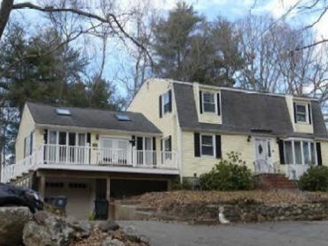 House for sale in Methuen