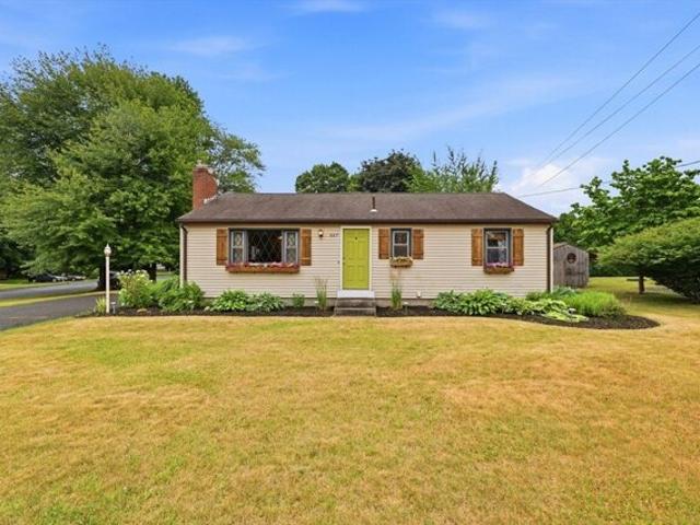 House for sale in Hampden, Massachusetts