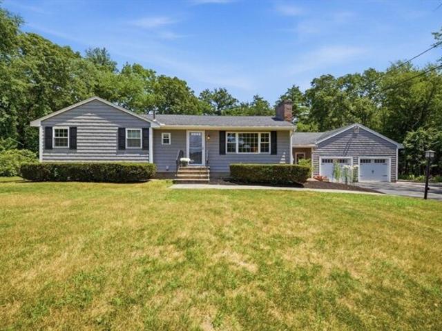 House for sale in Tewksbury, Massachusetts