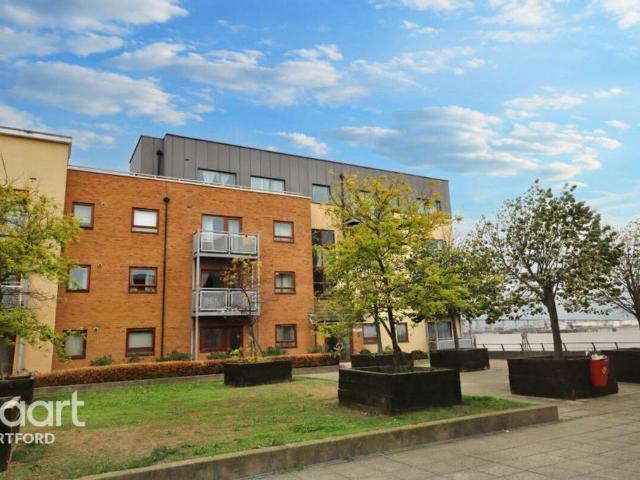 Apartment for rent in Swanscombe and Greenhithe, Monks Orchard